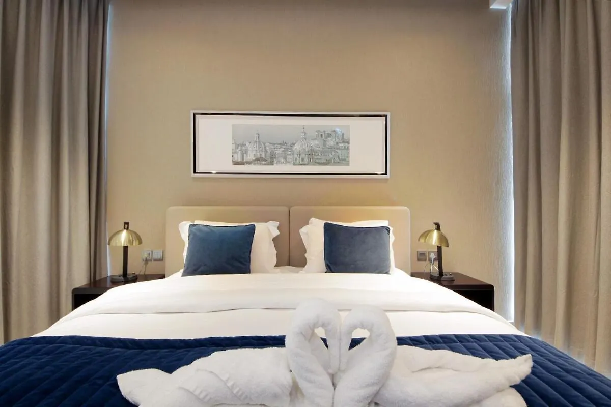 Exclusive 2Br Damac Prive With Balcony & Canal View Ντουμπάι 0*,