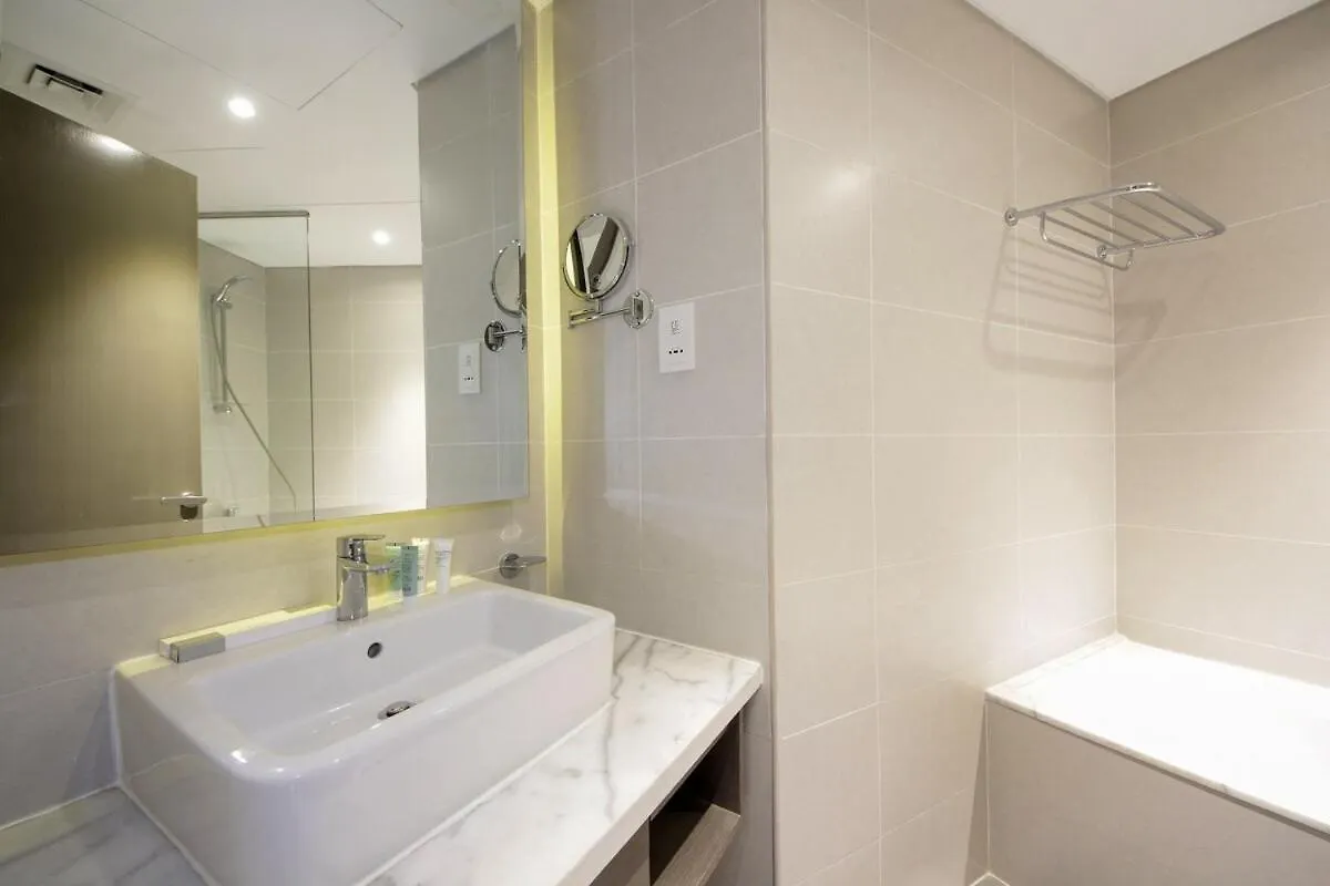 Διαμέρισμα Exclusive 2Br Damac Prive With Balcony & Canal View Ντουμπάι