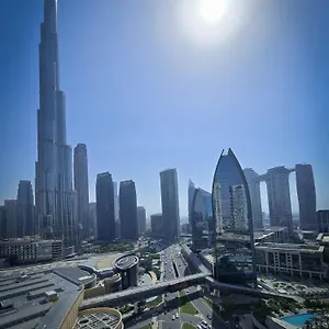 Holistay Luxury Homes - Burj Khalifa View - Direct Access Mall دبي